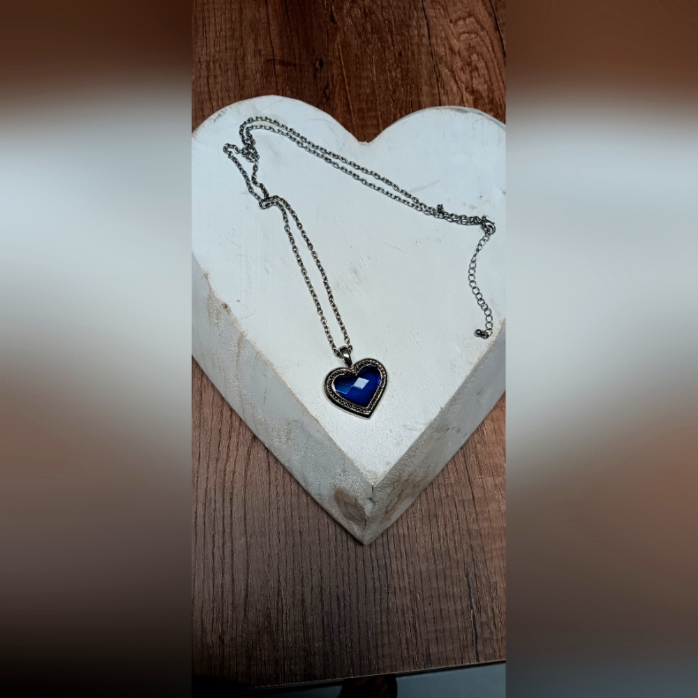 Blue heart necklace statement